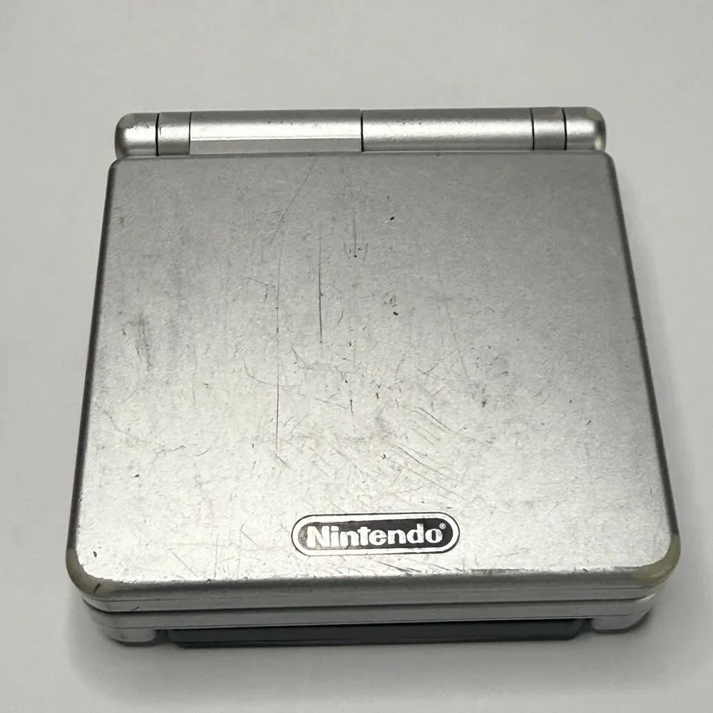 Nintendo Game Boy Advance SP Silver Console Bundle | Charger + Texas Hold ‘Em